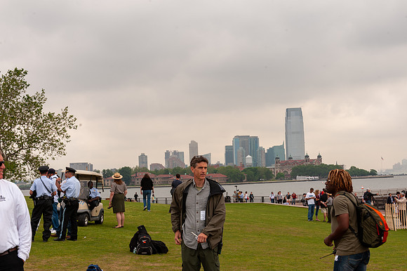 ON SET: Adjustment Bureau
