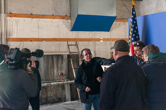 ON SET: Adjustment Bureau