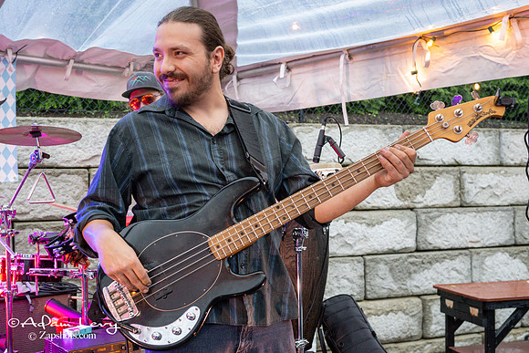 RESIDUAL GROOVE @ SPACECAT BREWERY OCTOBERFEST-6