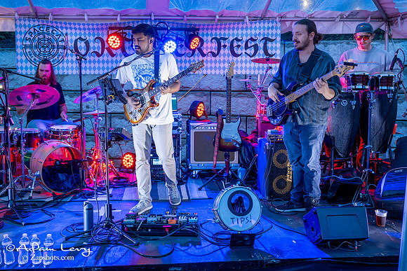 RESIDUAL GROOVE @ SPACECAT BREWERY OCTOBERFEST-47