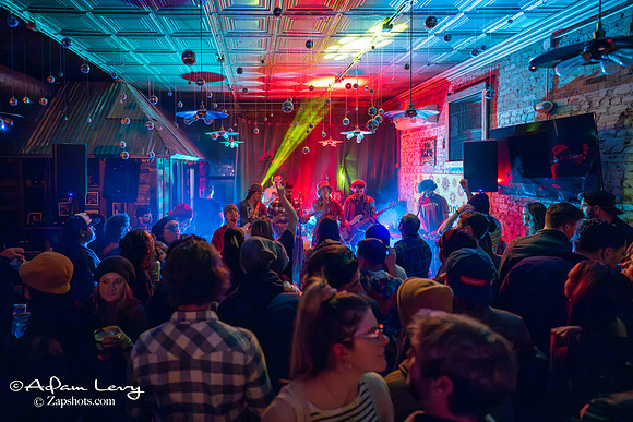 MAX SHIAVONE'S B'DAY @ ROAD RUNNERS CAFE BRIDGEPORT CT-20