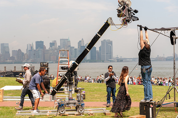 ON SET: Adjustment Bureau