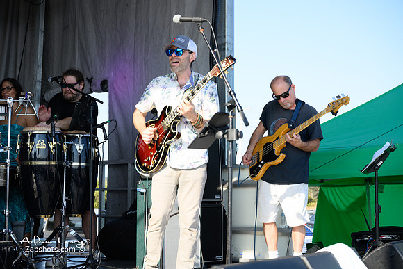 MISQUAMIT BEACH 075